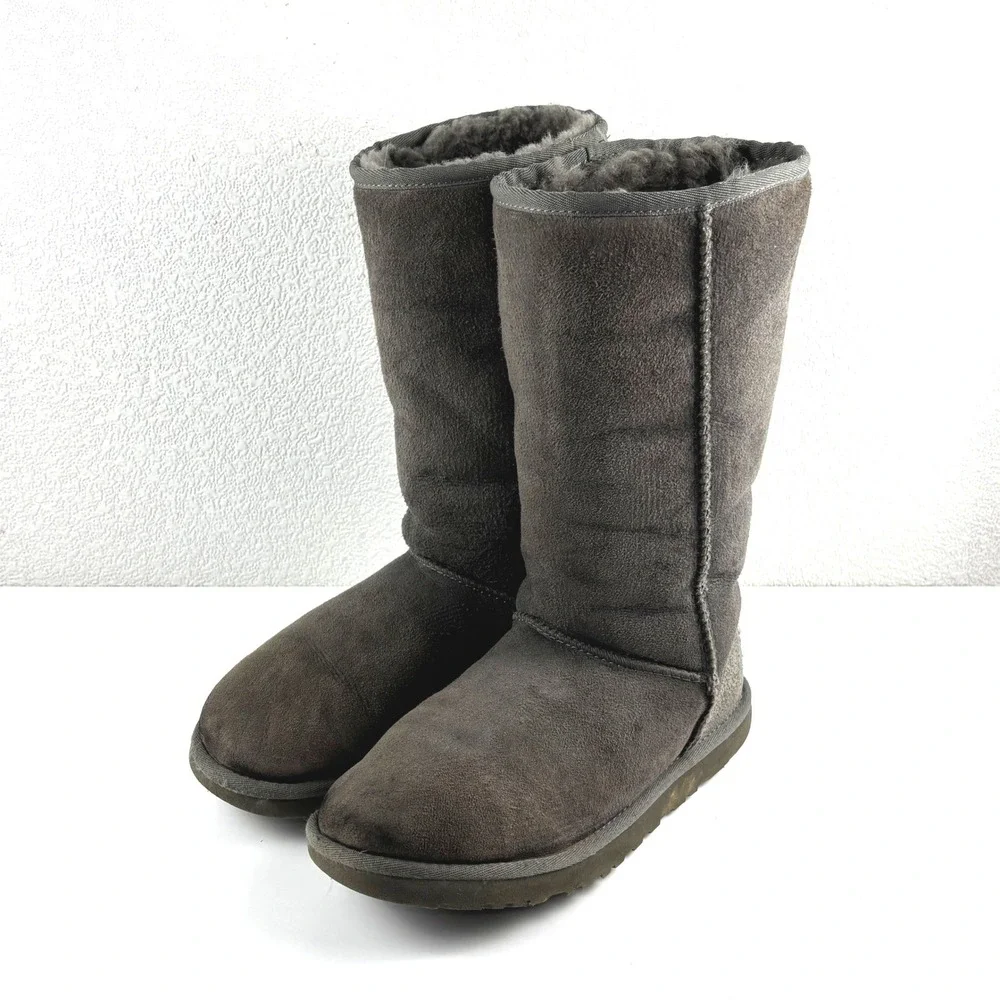 UGG Classic Tall Boot Women 7 Grey Good Suede Shearling 5815 Cozy Sheepskin